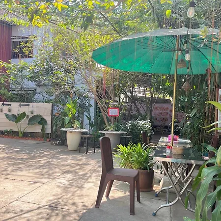 Lotus Blanc Homestay Village Battambang Exterior photo