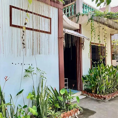 Lotus Blanc Homestay Village Battambang Exterior photo
